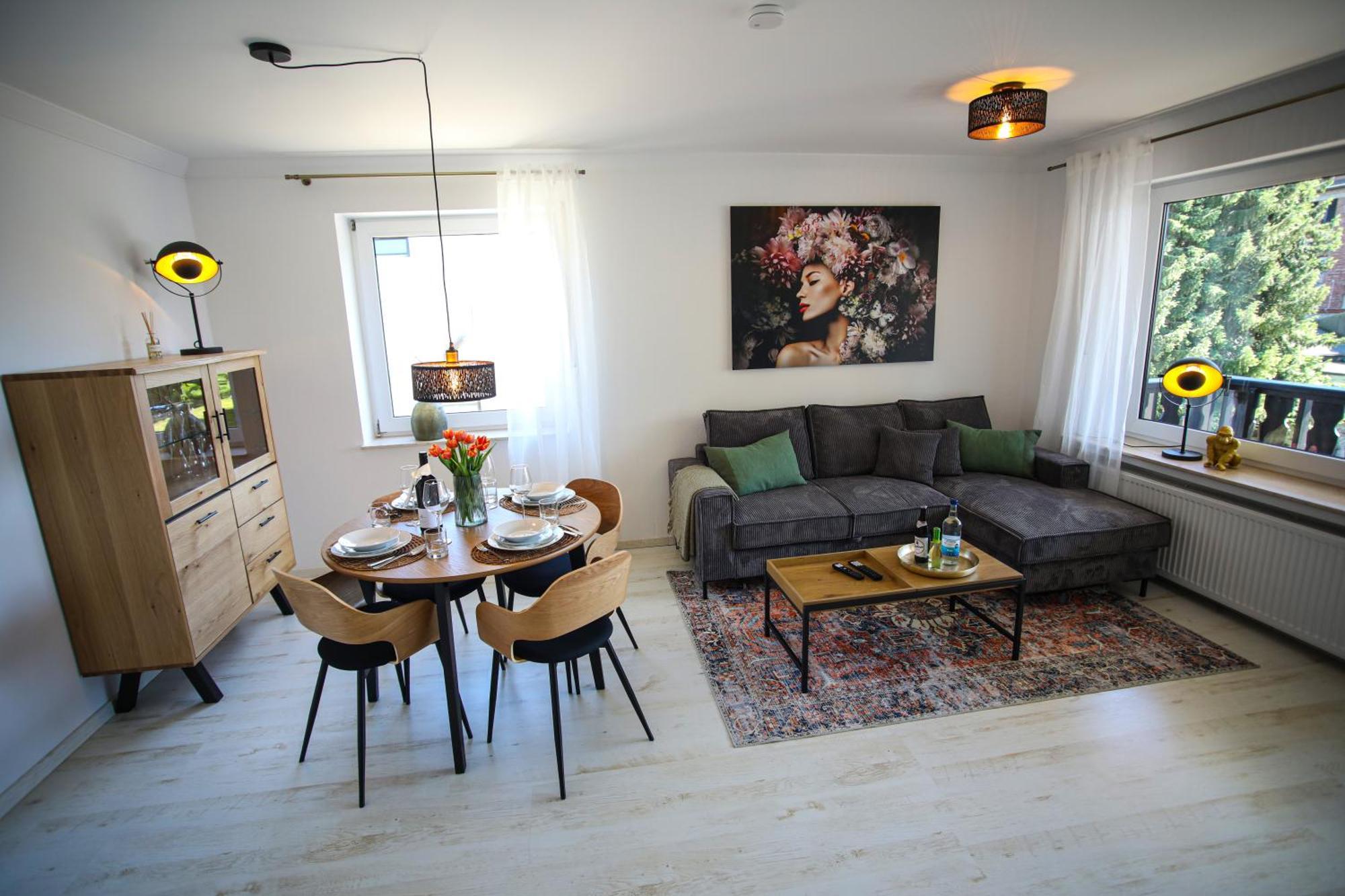 Zentral - Gemuetlich - Kueche - Balkon - Garage Leilighet Bad Lippspringe Eksteriør bilde